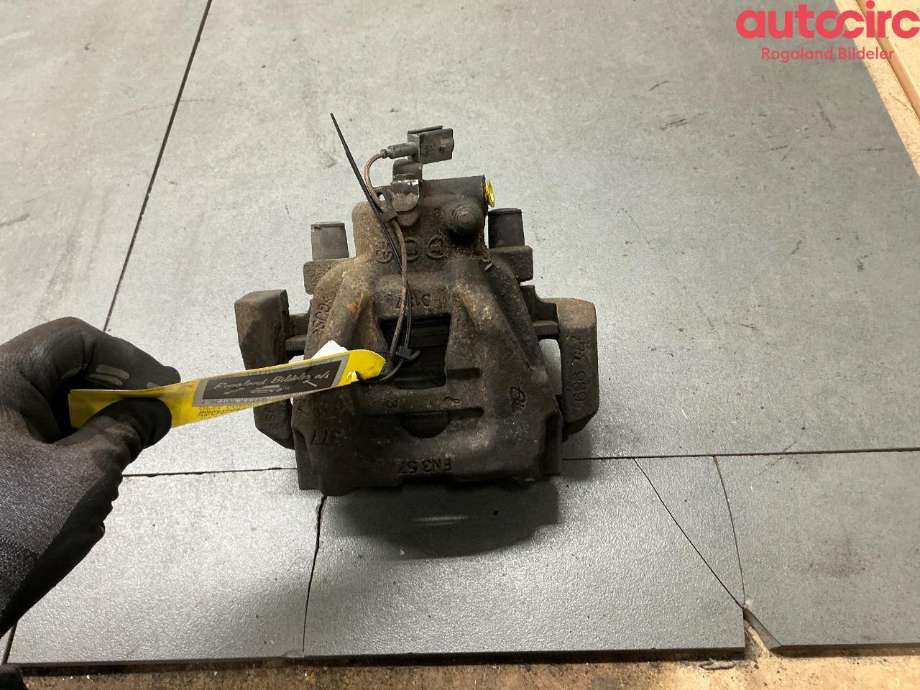 Bremsecaliper venstre foran til Opel Combo D, 2012-2018  (OPEL|95522659)