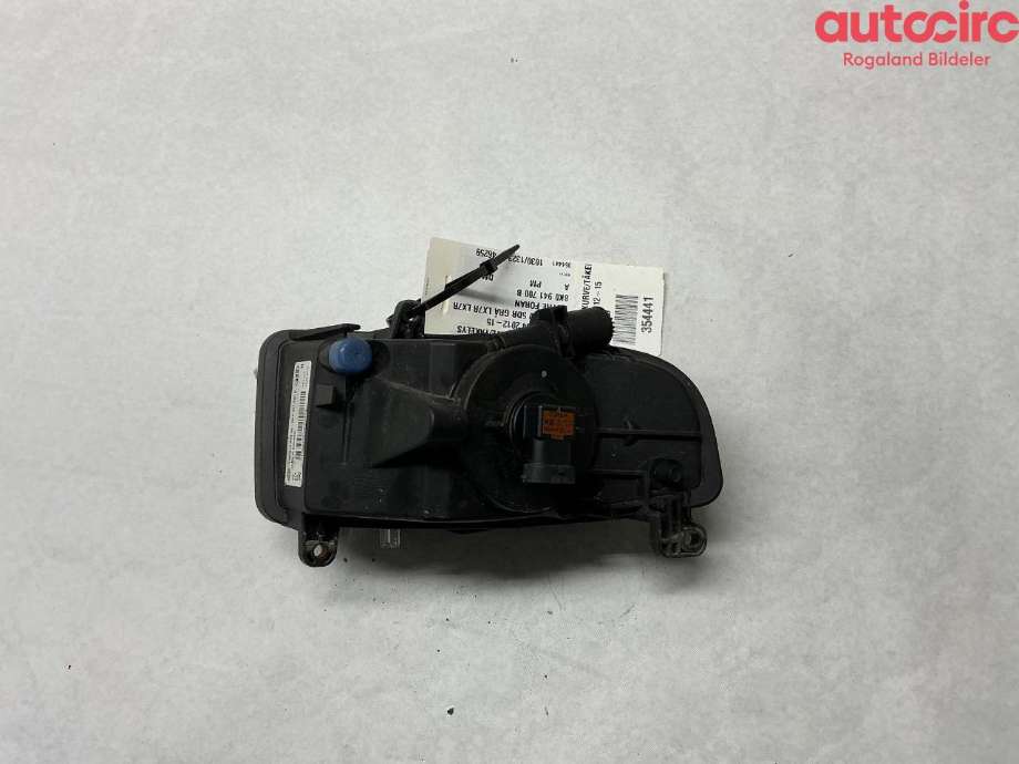 Tåkelykt høyre foran til Audi A4 2007-2014 (Type IV) (B8) (B8) (AUDI|8K0 941 700 B|)
