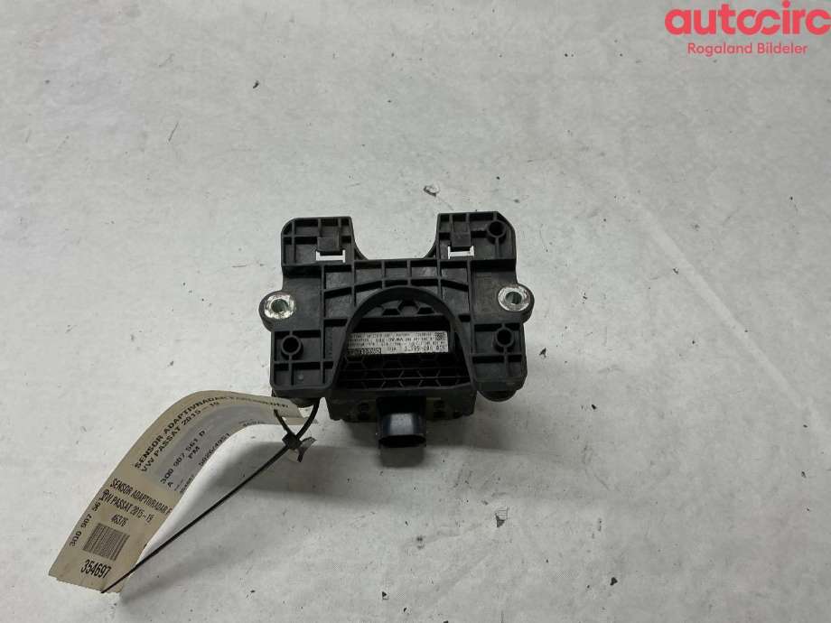 Sensor radar til VW Passat 2015-2019 (Fase 1) (B8) (B8) (VOLKSWAGEN|3Q0 907 561 D)