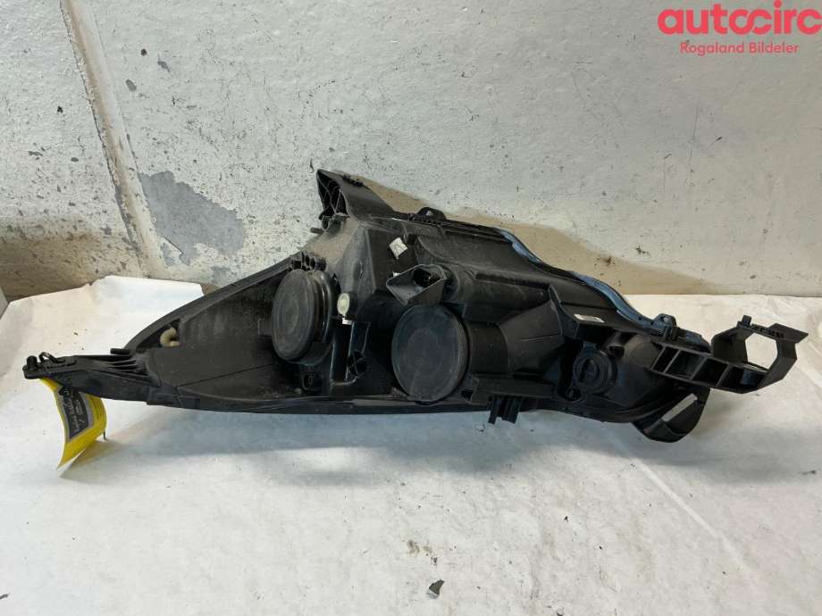 Frontlykt høyre halogen til Citroën DS3 2010-2019  (CITROEN|16 069 314 80|6206 Y0)