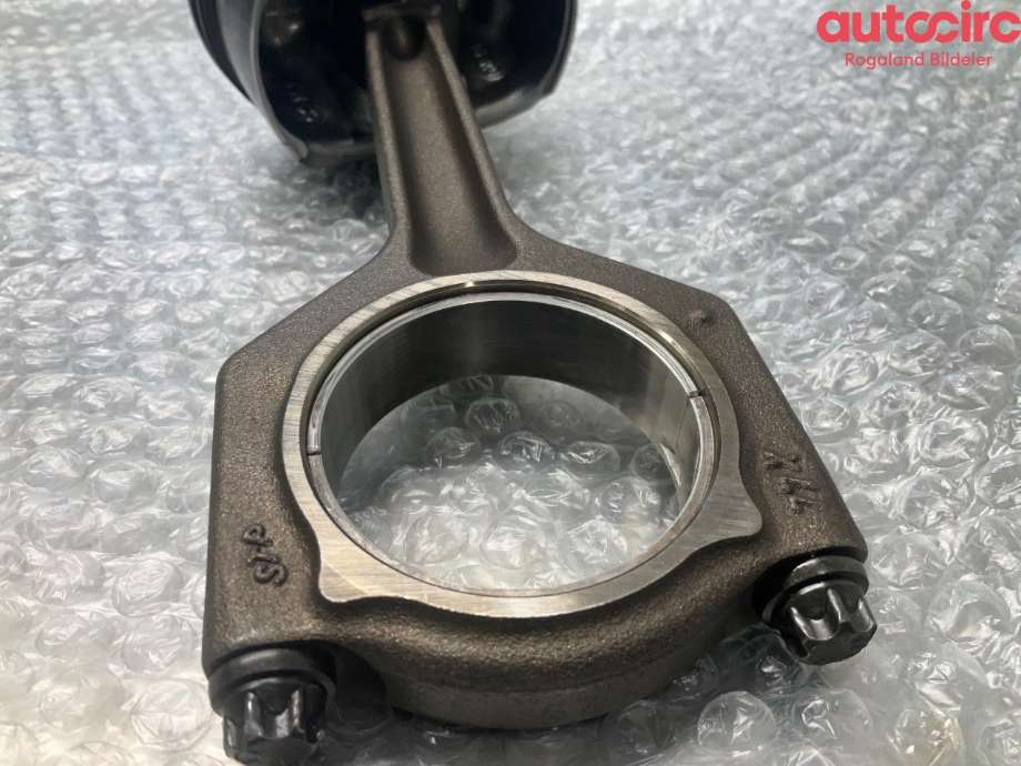 Diverse deler til BMW 3-Serie 2012-2018 (F30/F31/F34) (F30/F31/F34) (BMW|11 25 8 619 196|11 24 7 624 615)