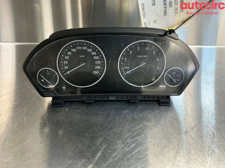 Instrumentpanel til BMW 3-Serie 2012-2018 (F30/F31/F34) (F30/F31/F34) (BMW|62 10 5 A03 9F0|9279319)