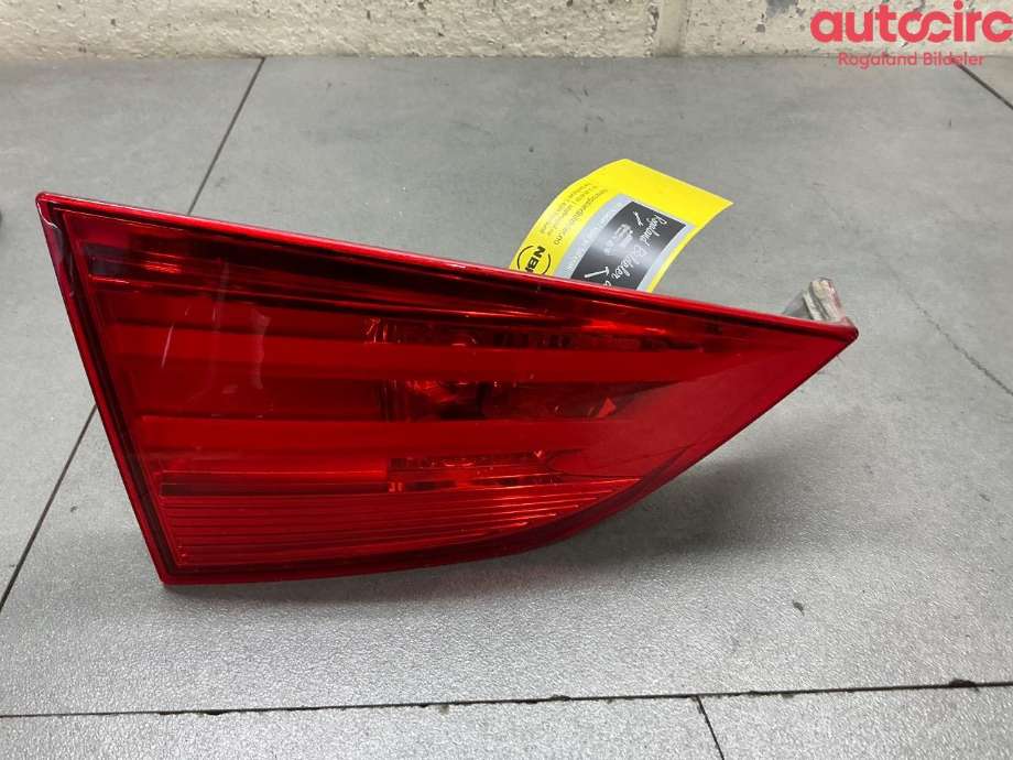 Baklykt venstre indre til BMW X1 2009-2015 (E84) (E84) (BMW|63 21 2 992 479)