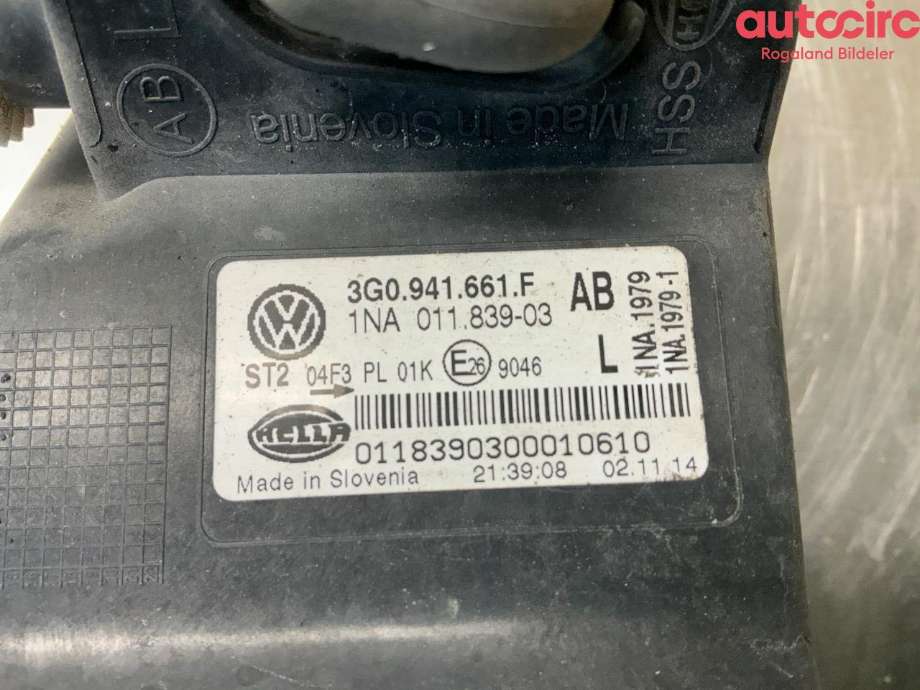 Tåkelykt venstre foran til VW Passat 2015-2019 (Fase 1) (B8) (B8) (VOLKSWAGEN|3G0 941 661 L|3G0 941 661 H)