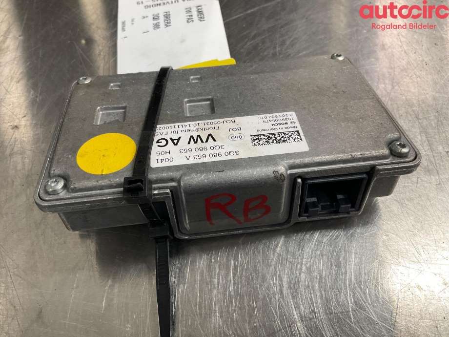 Kamera til VW Passat 2015-2019 (Fase 1) (B8) (B8) (VOLKSWAGEN|3Q0 980 653 F)