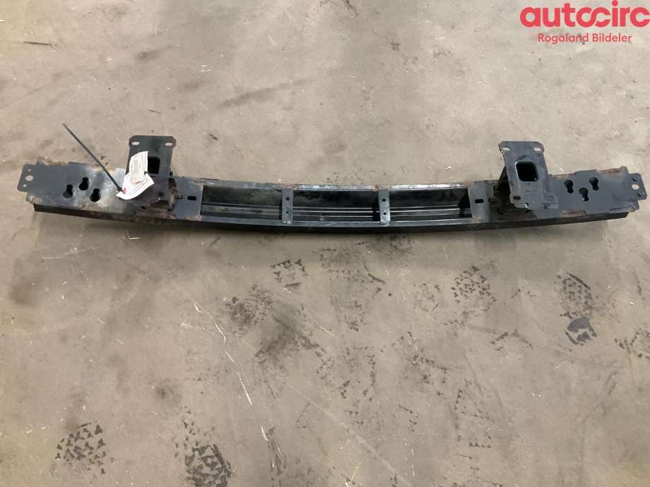 Støtfangerforsterkning foran til Land Rover Discovery 2005-2009 (Type III) (LAND-ROVER|LR015274|DPE000086|5H2210005AA)