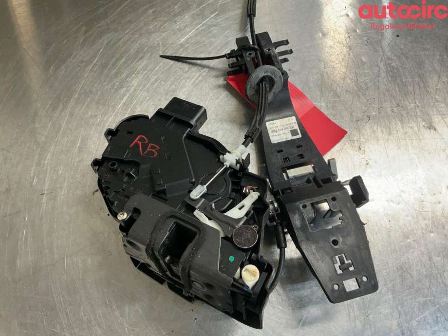 Låsekasse høyre til Land Rover Discovery 2005-2009 (Type III)  (LAND-ROVER|LR072414|FQM000144)