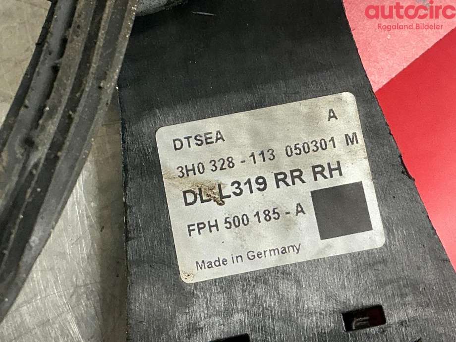 Låsekasse høyre til Land Rover Discovery 2005-2009 (Type III)  (LAND-ROVER|LR072414|FQM000144)