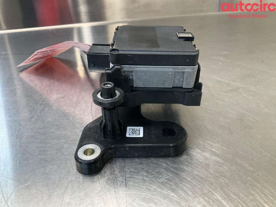 Sensor radar til VW Caddy 2015-2020 (Type III, Fase 3)  (VOLKSWAGEN|2K5 907 561 B|2K5 907 561 C)