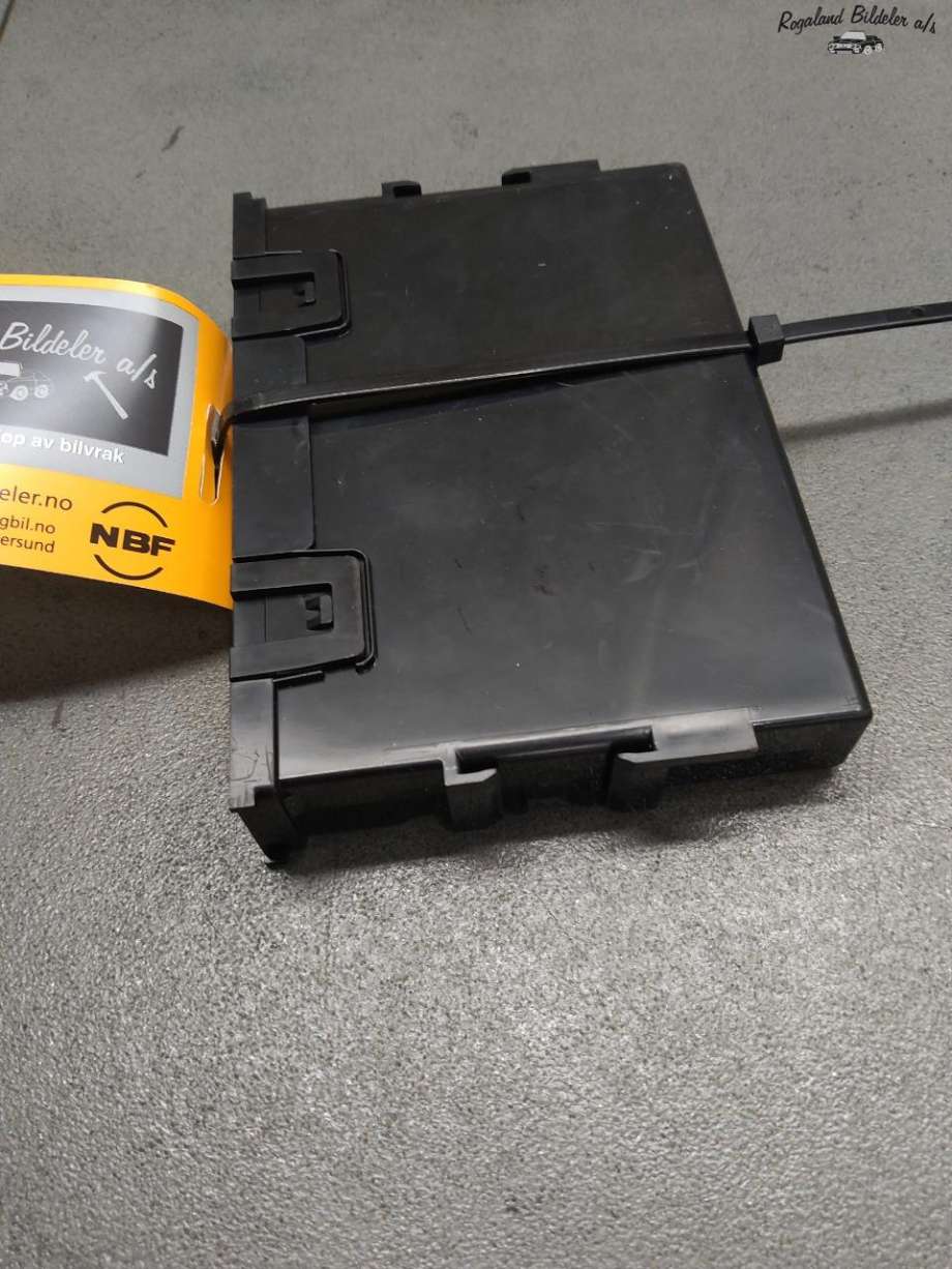 Styreenhet klima/aircondition til Toyota bZ4X 2022-->>  (TOYOTA|886B042060)