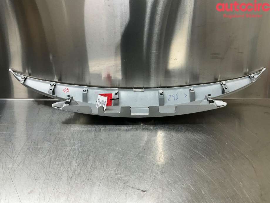 Lister til Toyota Auris, 2013-2015 (Type II, Fase 1)  (TOYOTA|7681102940)