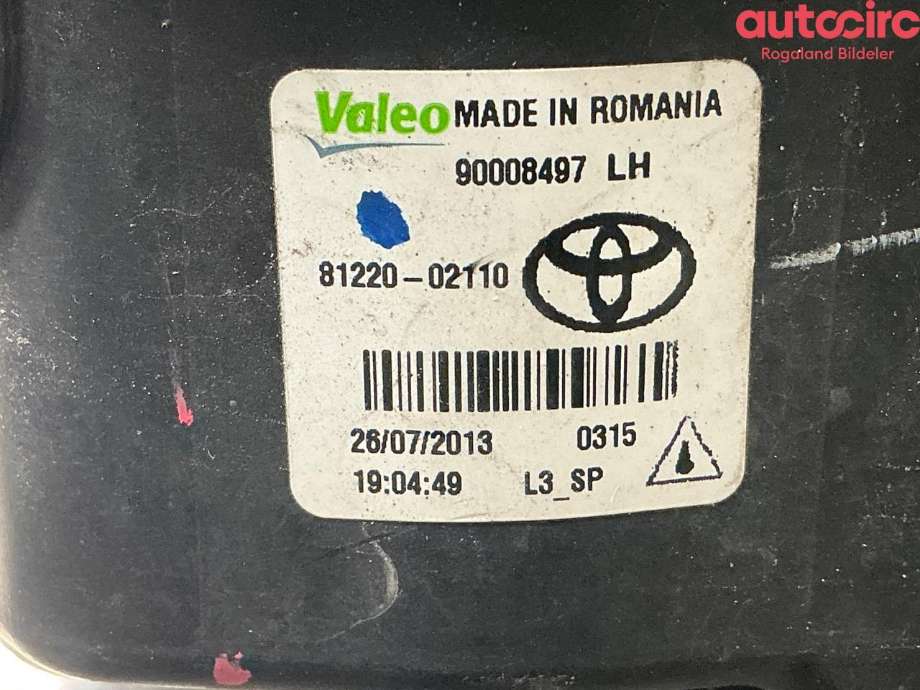 Tåkelykt venstre foran til Toyota Auris 2013-2015 (Type II, Fase 1)  (TOYOTA|8122002110)