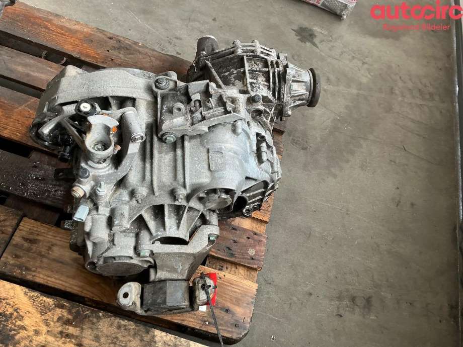 Girkasse manuell 6-trinn til VW Transporter / Caravelle 2003-2009 (Fase 1) (T5) (T5) (VOLKSWAGEN|0A5 300 011 MX)