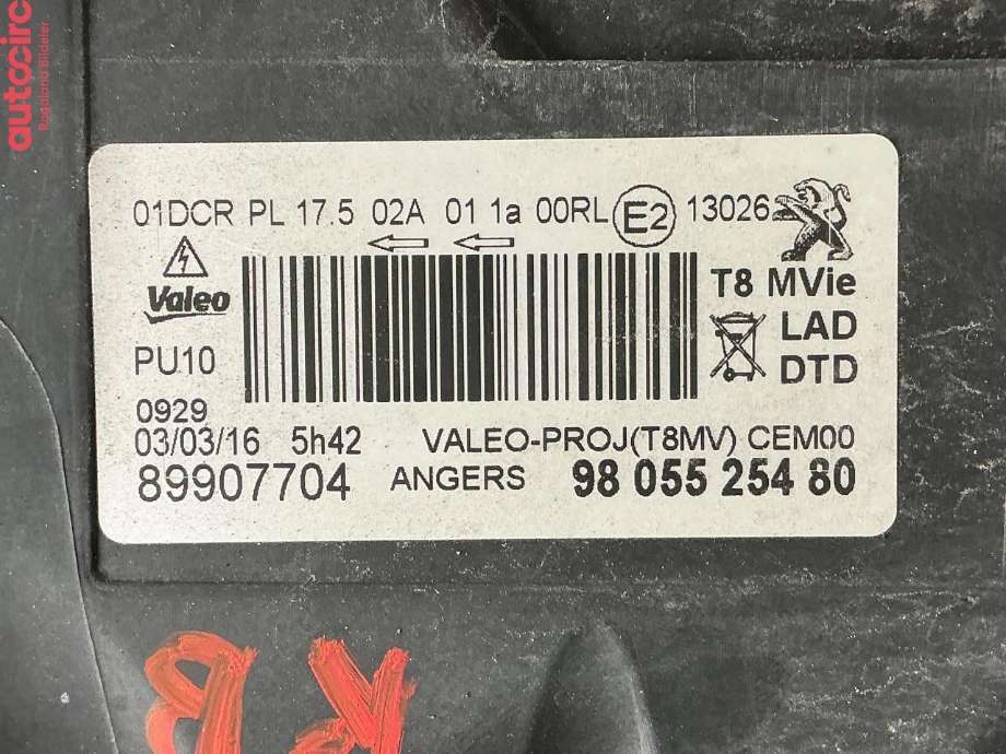 Frontlykt høyre halogen til Peugeot 5008 2010-2017 (Type I) (PEUGEOT|98 055 254 80|XENON)