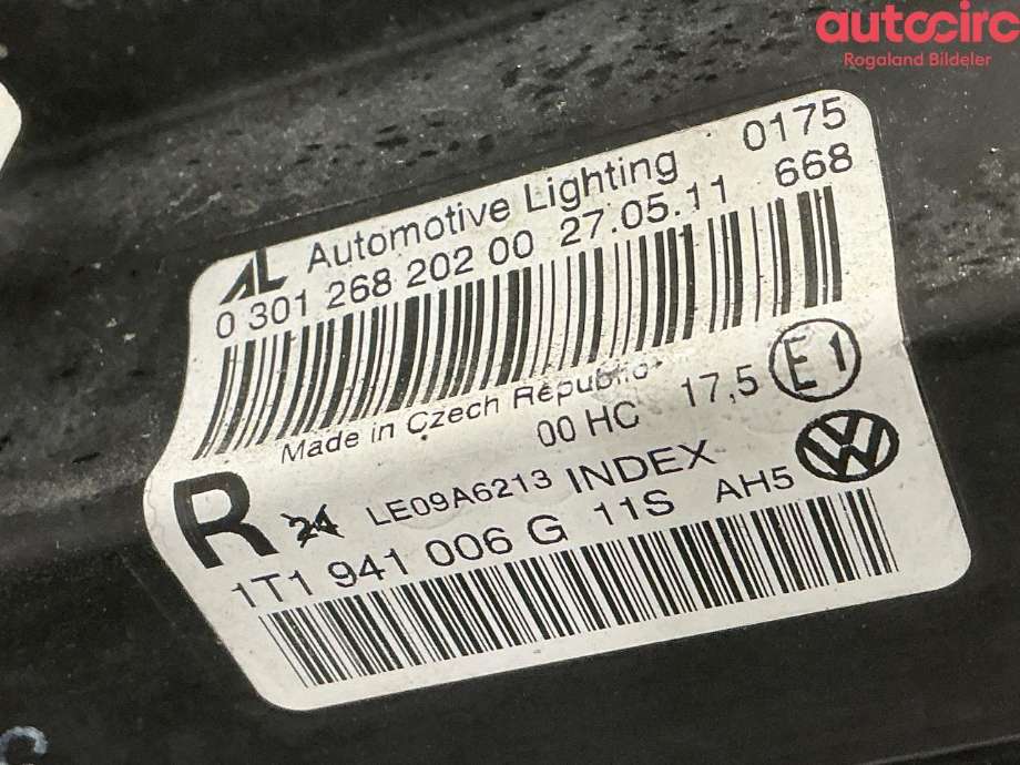 Frontlykt venstre halogen til VW Touran 2010-2015 (Type I, Fase 3)  (VOLKSWAGEN|1T1 941 005 H)
