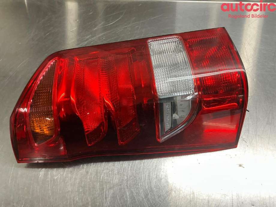 Baklykt venstre til Mercedes Vito, 2014-->> (W447) (W447) (MERCEDES|A 447 820 11 64)