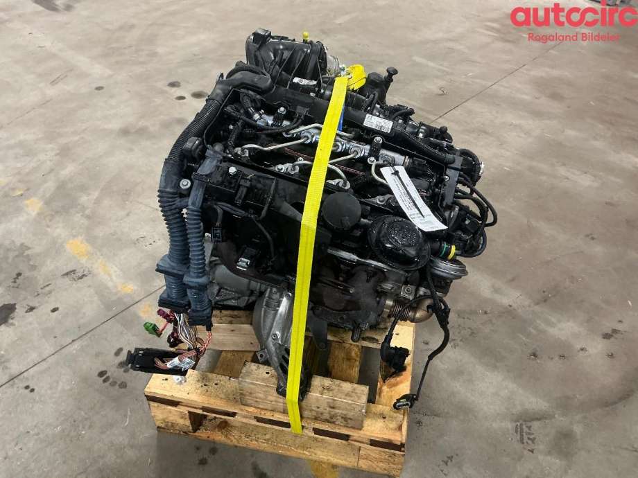 Motor diesel til BMW 5-Serie 2003-2010 (E60/E61) (E60/E61) (BMW|11 00 2 146 544|N47-D20A|11 00 2 146 543)