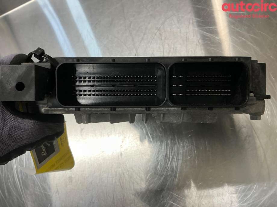 Styreenhet motor til Volvo V70 2007-2013 (Type III, Fase 1)  (VOLVO|36001014)