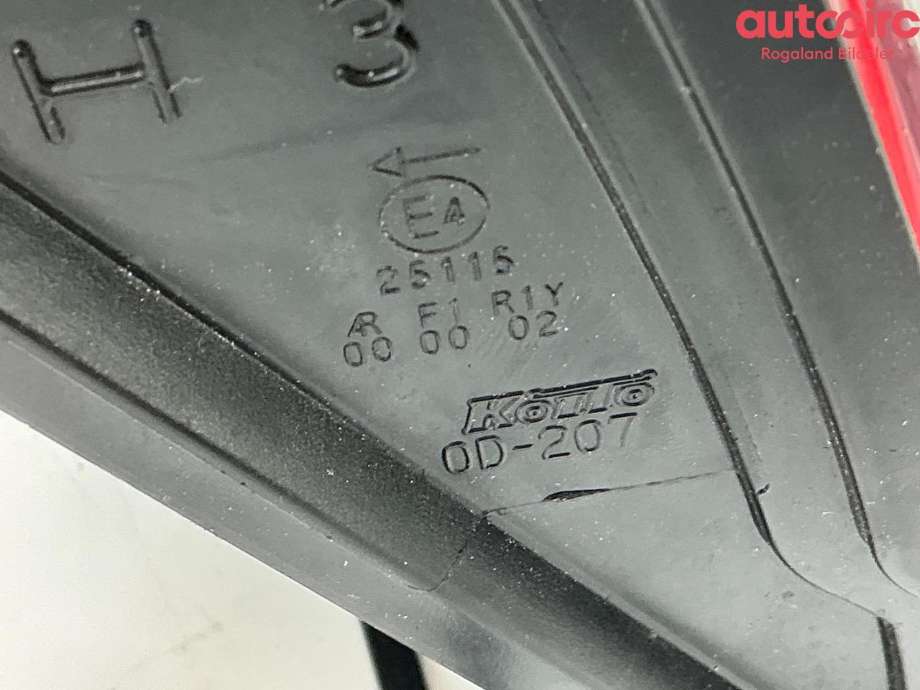 Baklykt venstre indre til Toyota Yaris 2014-2020 (Type III, Fase 2)  (TOYOTA|815910D620)