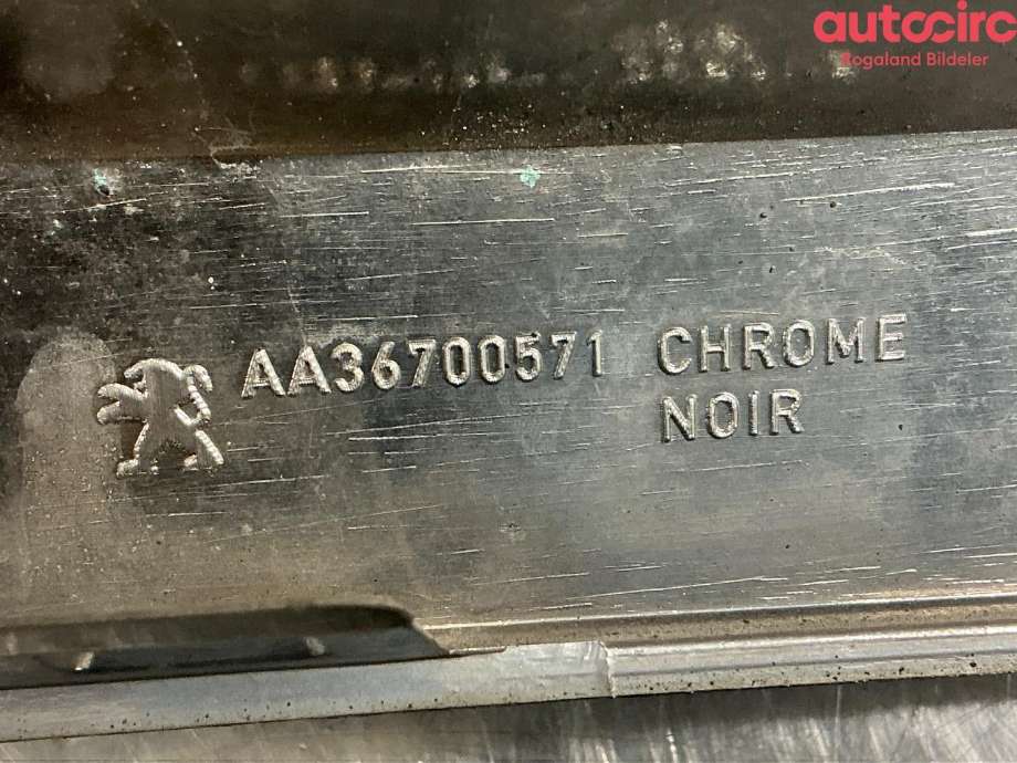 Diverse deler til Peugeot 3008 2009-2016 (Type I) (PEUGEOT|16 111 827 80)
