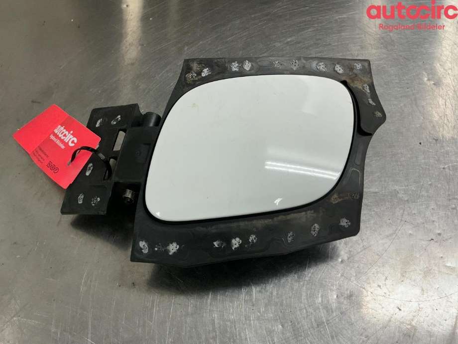 Batterilader inntak/luke til Mercedes GLC, 2015-2022 (X253) (X253) (MERCEDES|A 253 540 91 30)