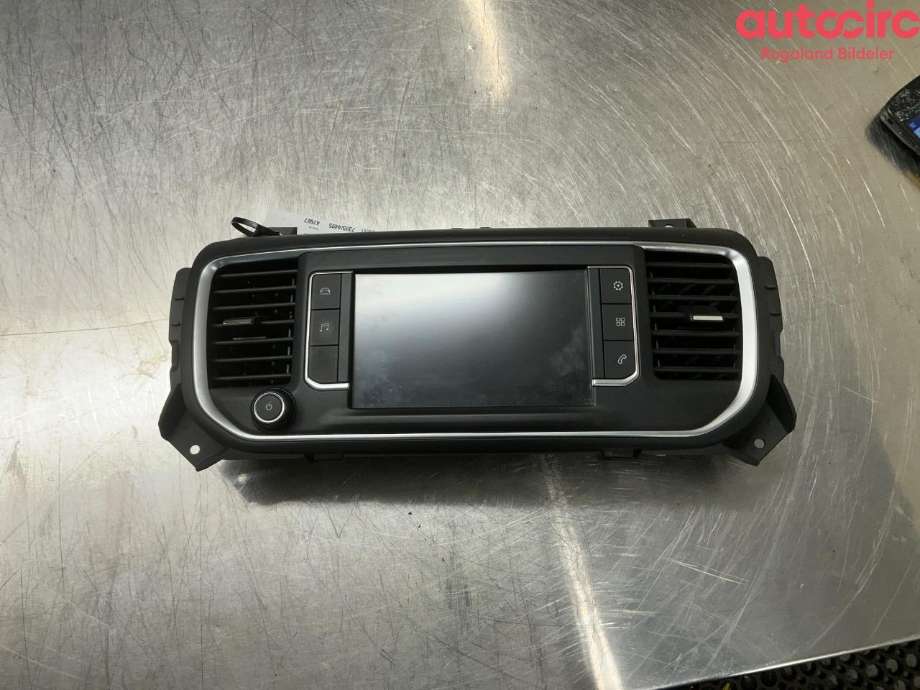 Multimedia display (MCU - Media Controller Unit) til Toyota Proace, 2016-->> (Type II)  (TOYOTA|SU001A8110)