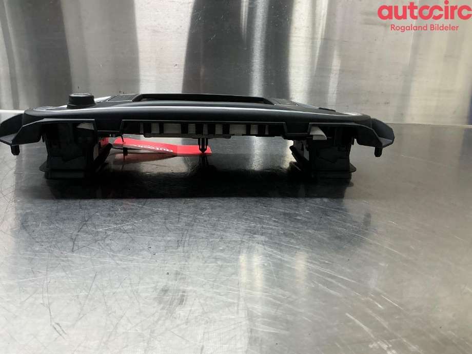 Multimedia display (MCU - Media Controller Unit) til Toyota Proace 2016-->> (Type II)  (TOYOTA|SU001A8110)