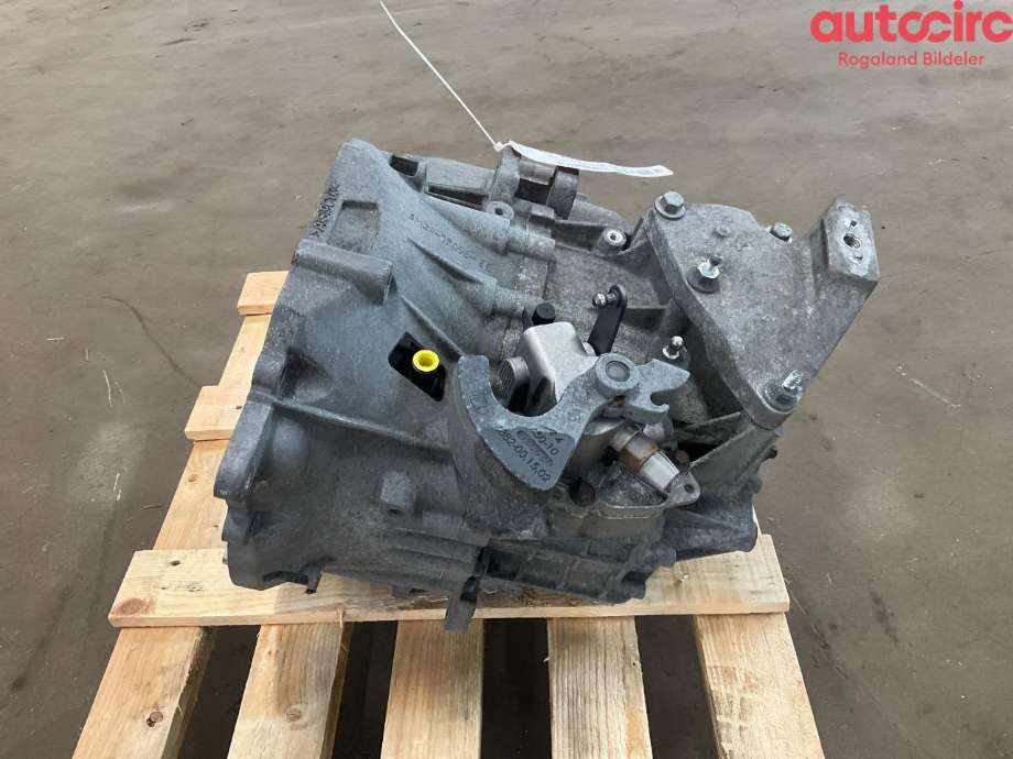 Girkasse manuell 6-trinn til Volvo V70 2007-2013 (Type III, Fase 1)  (VOLVO|36002564)