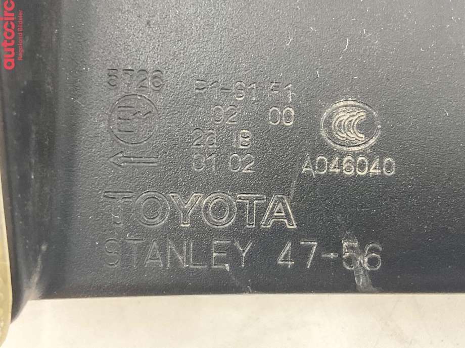 Baklykt venstre til Toyota Prius 2009-2016 (Type III) (COMBI) (COMBI) (TOYOTA|8156147180)