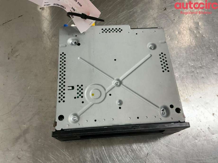 Bilstereo navigasjon til VW Passat 2015-2019 (Fase 1) (B8) (B8) (VOLKSWAGEN|3Q0 035 874 CX|3Q0 035 874 C)