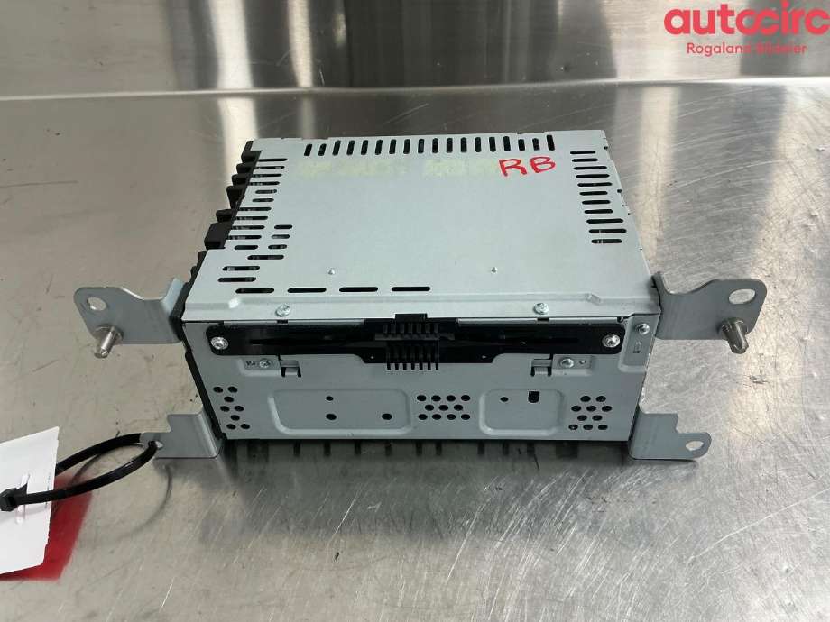 Bilstereo til Ford Mondeo, 2014-2019 (Type V, Fase 1)  (FORD|HS7T-19C107-NE)