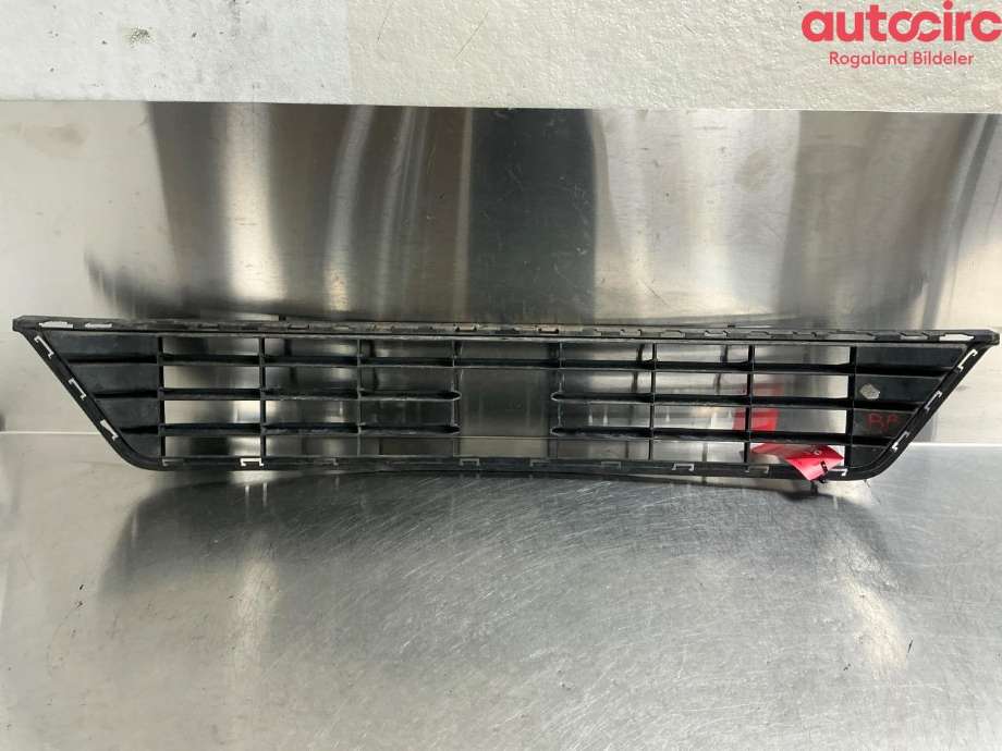Grill til VW Golf VII 2012-2017 (Fase 1) (VOLKSWAGEN|5G0 853 677 G)