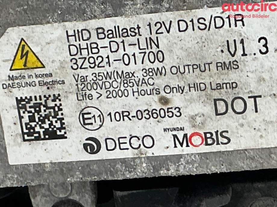 Frontlykt høyre halogen til Hyundai i40 2012-2017  (HYUNDAI|92102 3Z040|)
