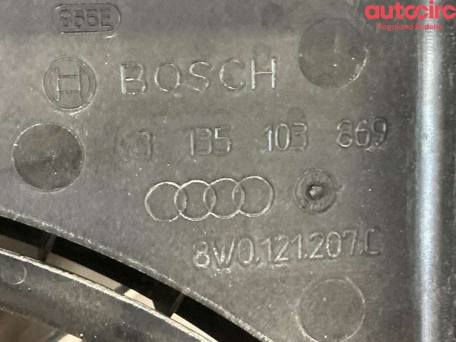 Kjølevifte til Audi Q7 2015-->> (Type II) (AUDI|8W0 121 207 C|)