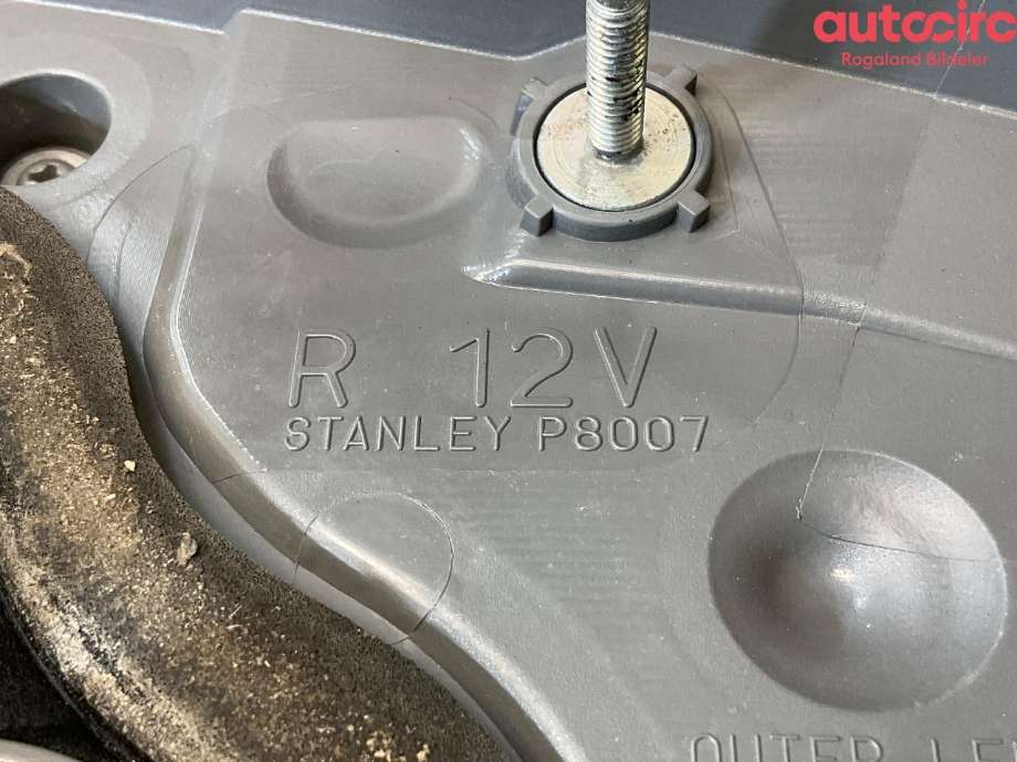 Baklykt høyre til Toyota Prius 2009-2016 (Type III) (COMBI) (COMBI) (TOYOTA|1|)