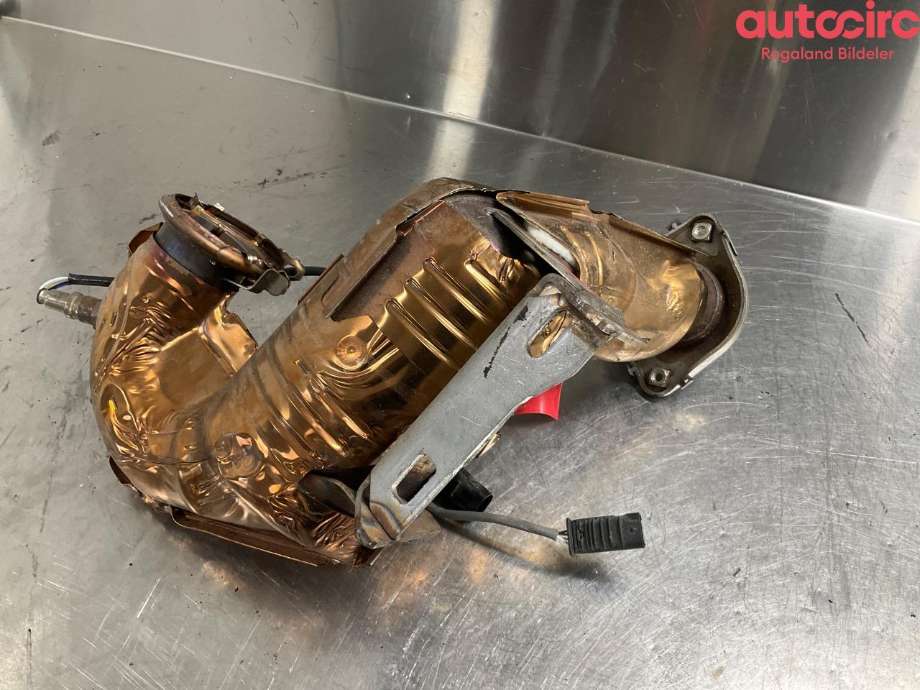 Katalysator til Mercedes CLA 2019-->> (C118) (C118) (MERCEDES|A 247 490 23 04 80|A 247 490 23 04|)