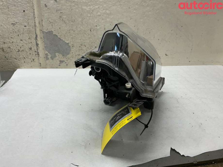 Frontlykt høyre halogen til Nissan Leaf 2011-2017 (Type I)  (NISSAN|260103NL0B)