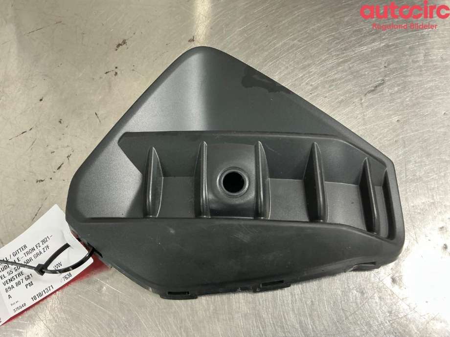 Grill til Audi Q4 e-tron 2021-->> (AUDI|89A 807 681)