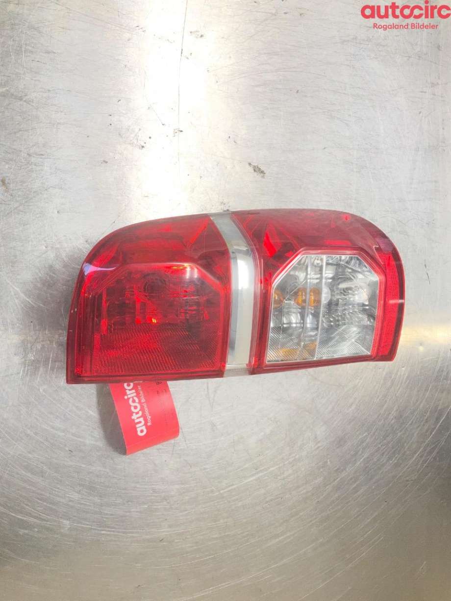 Baklykt høyre til Toyota Hilux 2012-2016  (TOYOTA|815500K160)
