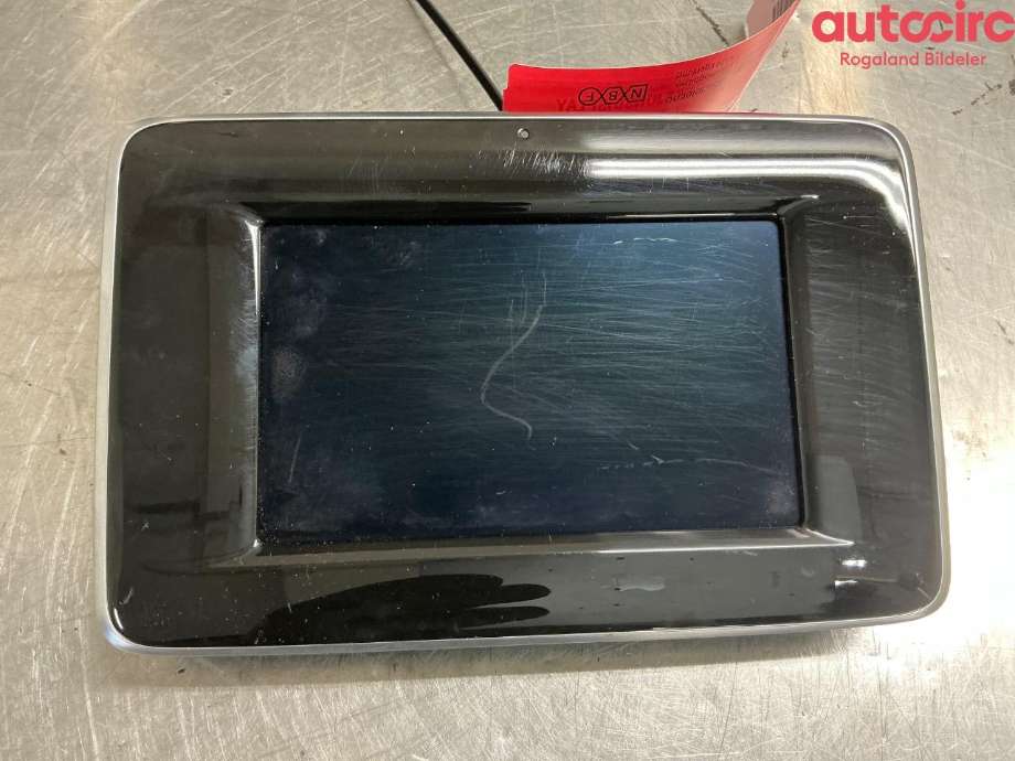 Multimedia display (MCU - Media Controller Unit) til Mercedes CLA 2013-2019 (C117) (C117) (MERCEDES|A 246 900 12 06)