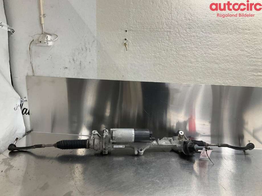 Tannstang elektrisk til Mercedes Sprinter, 2018-->> (907/910) (907/910) (MERCEDES|A 910 460 96 00)