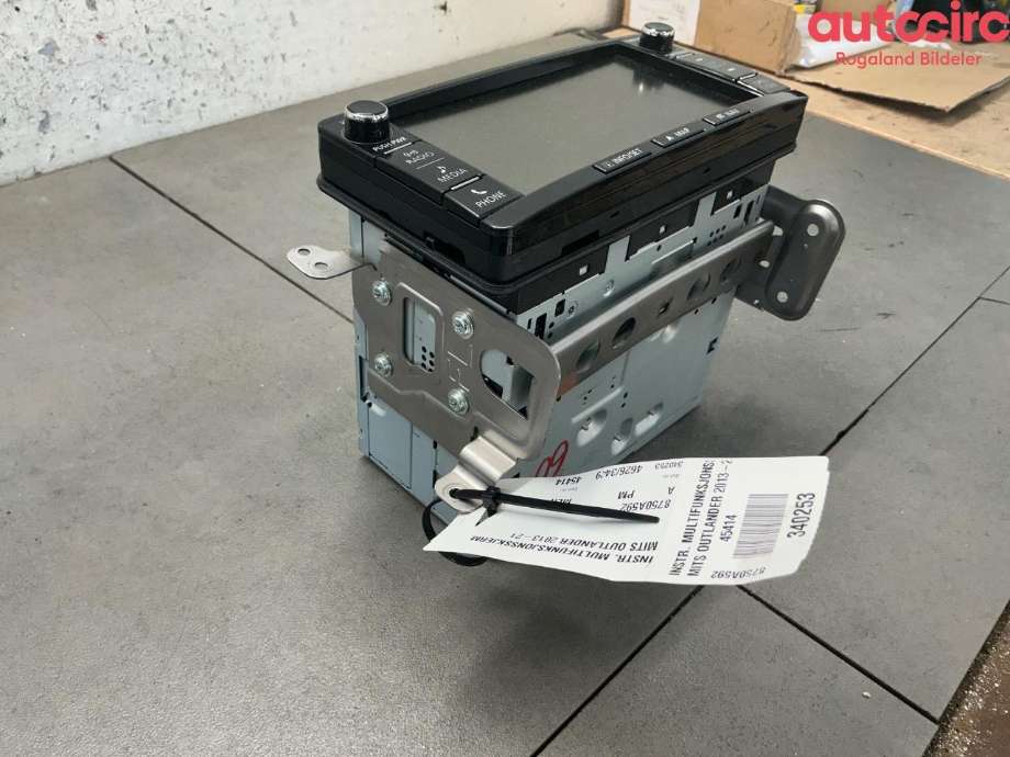 Multimedia display (MCU - Media Controller Unit) til Mitsubishi Outlander 2015-->> (Type III, Fase 2) (MITSUBISHI|8750A592)