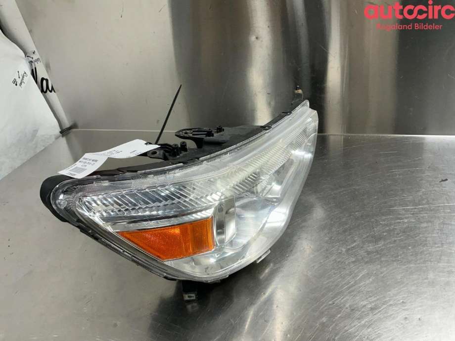 Frontlykt høyre halogen til Mitsubishi ASX 2010-2019  (MITSUBISHI|8301B588)