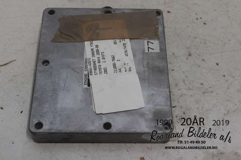Styreenhet motor til Toyota RAV4 2000-2006 (Type II) (TOYOTA|8966142672|)