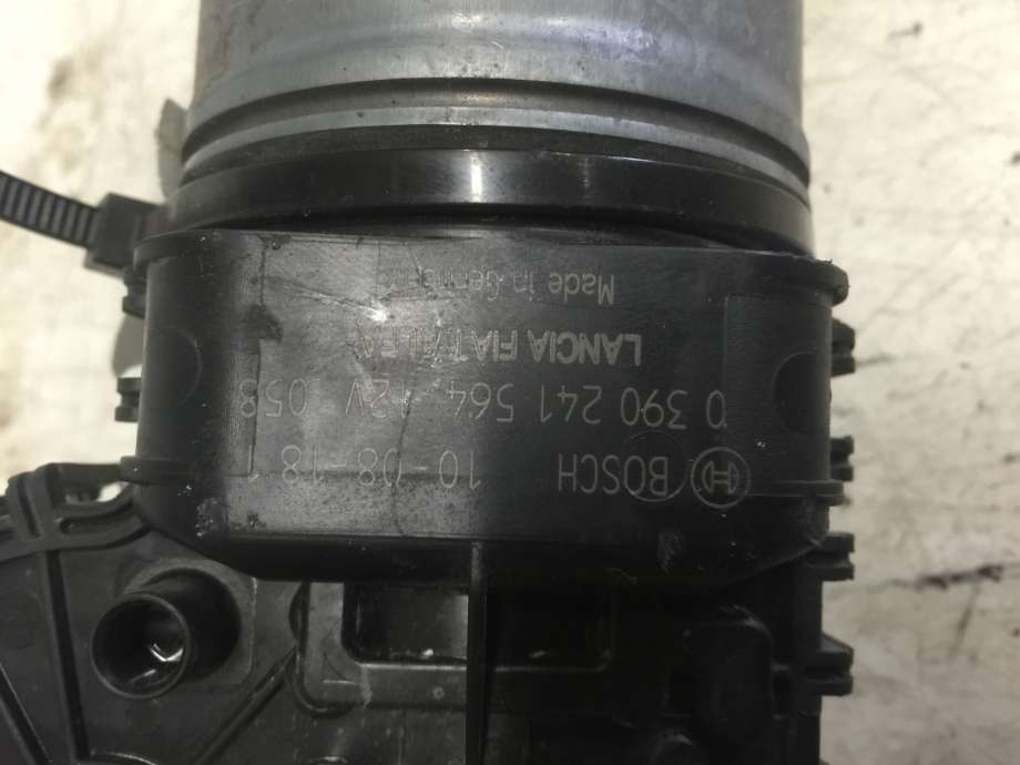 Viskermotor frontrute til Fiat Doblo 2010-->> (Type II) (FIAT|51810592|0 390 241 564)
