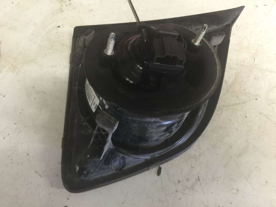 Baklykt venstre indre til VW Golf, Plus/Cross 2009-2013 (Fase 2)  (VOLKSWAGEN|5M0945094J|89033600|)