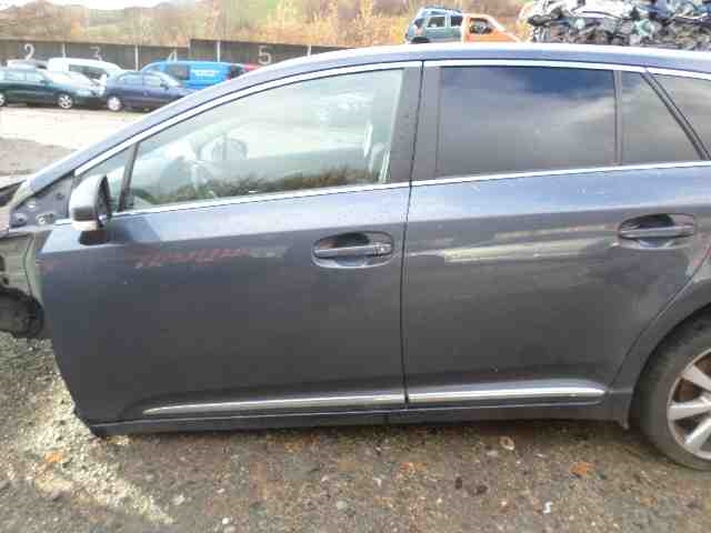 Toyota Avensis 2009-2015 (Type III, Fase 1) , Motorkode: 2AD-FHV, Girkassekode: U660E