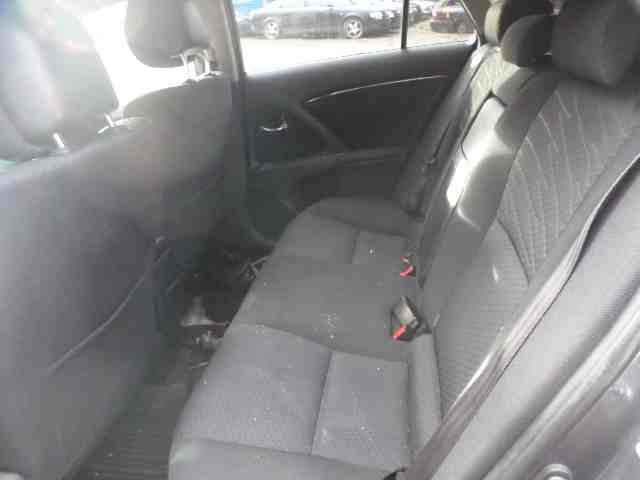 Toyota Avensis 2009-2015 (Type III, Fase 1) , Motorkode: 2AD-FHV, Girkassekode: U660E