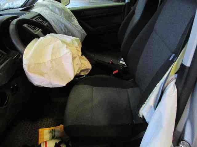 VW Caddy 2010-2015 (Type III, Fase 2) , Motorkode: DFSD, Girkassekode: QYX