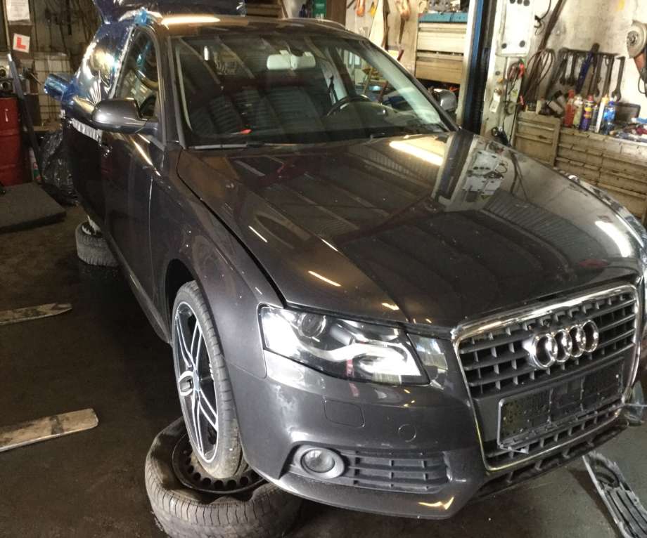 Audi A4 2007-2014 (Type IV) (B8) delebil , Motorkode: CAGC, Girkassekode: LLM